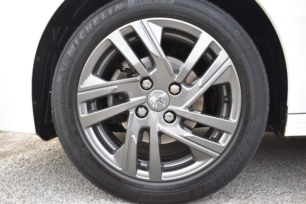 Used Peugeot 208 for sale - 76152194: Photo 8