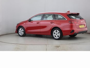 Used Kia Ceed 2025 for sale - 79145854: Photo