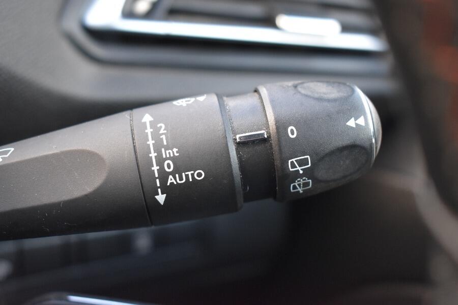 Used Peugeot 308 2019 for sale - 77320711: Photo 12