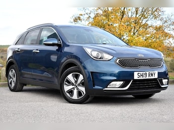 2019 (19) - 1.6 Hybrid 2 Suv 5dr Petrol Dct Euro 6 (s/s) (139 Bhp)