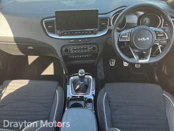 Used Kia Ceed 2025 for sale - 78362458: Photo