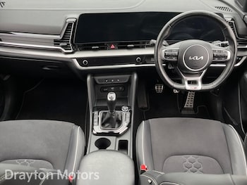 Used Kia Sportage 2023 for sale - 77768654: Photo