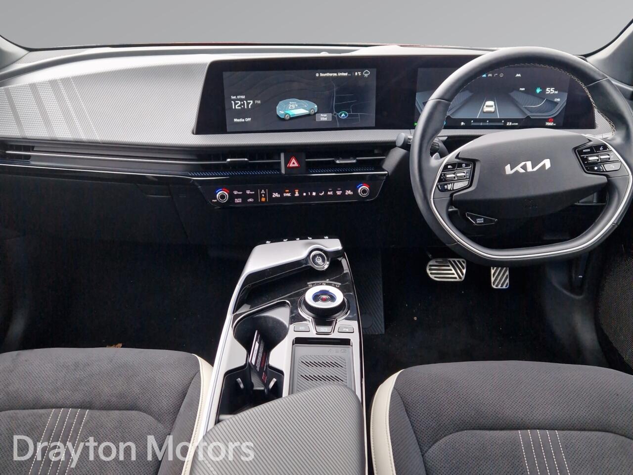 Used Kia EV6 2023 for sale - 78170554: Photo 2