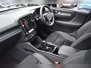 Used Volvo XC40 2022 for sale - 75319640: Photo