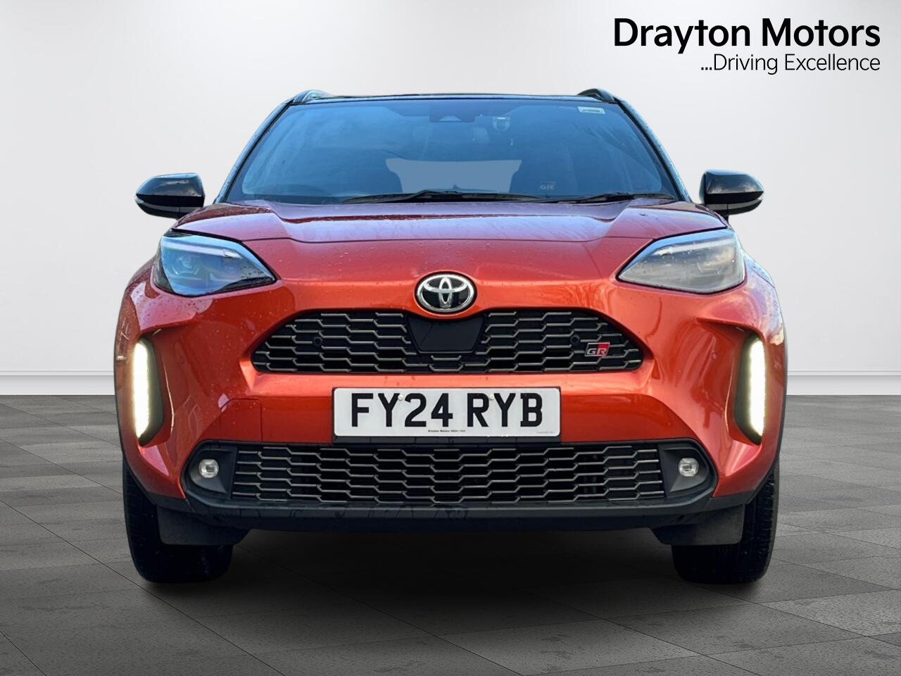 Used Toyota Yaris Cross 2024 for sale - 77573960: Photo 3