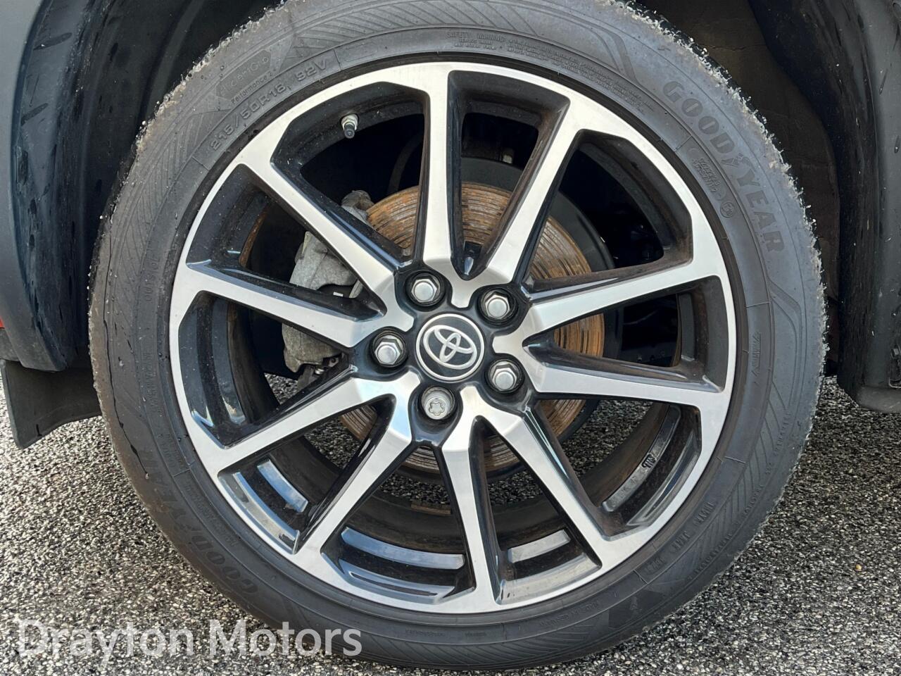 Used Toyota Yaris Cross 2024 for sale - 77573960: Photo 34