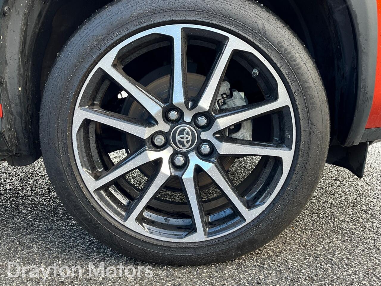 Used Toyota Yaris Cross 2024 for sale - 77573960: Photo 37