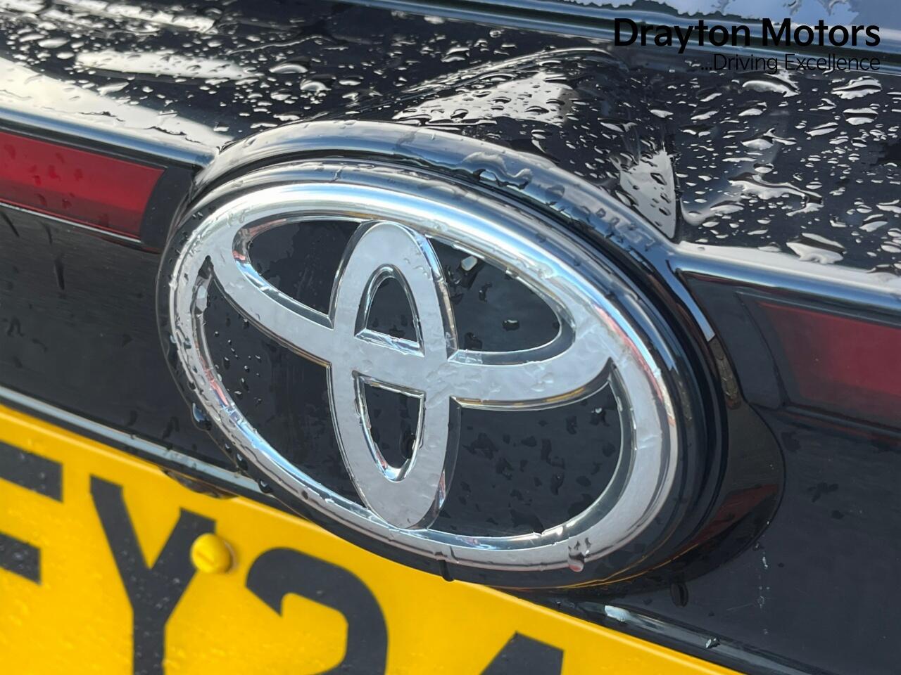 Used Toyota Yaris Cross 2024 for sale - 77573960: Photo 44