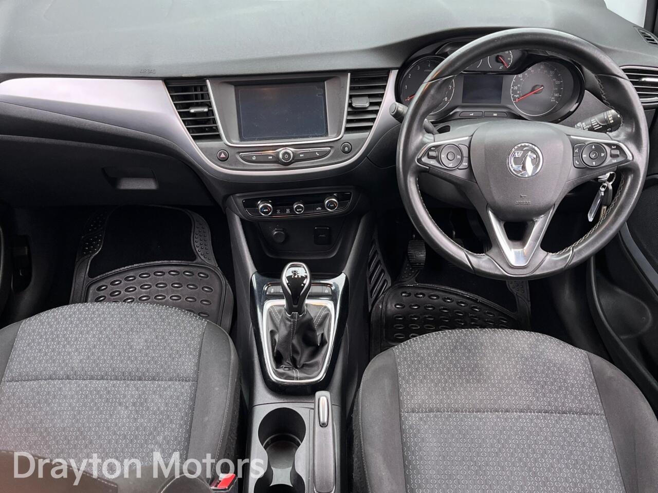 Used Vauxhall Crossland X 2019 for sale - 77510587: Photo 2