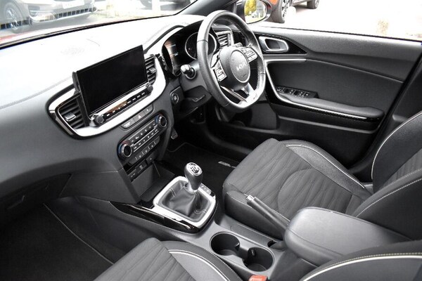 Used Kia Ceed 2022 for sale - 76227367: Photo 2