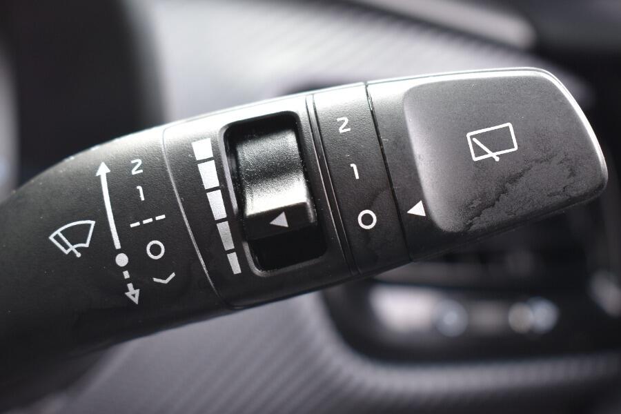 Used Kia Stonic 2024 for sale - 75781341: Photo 13