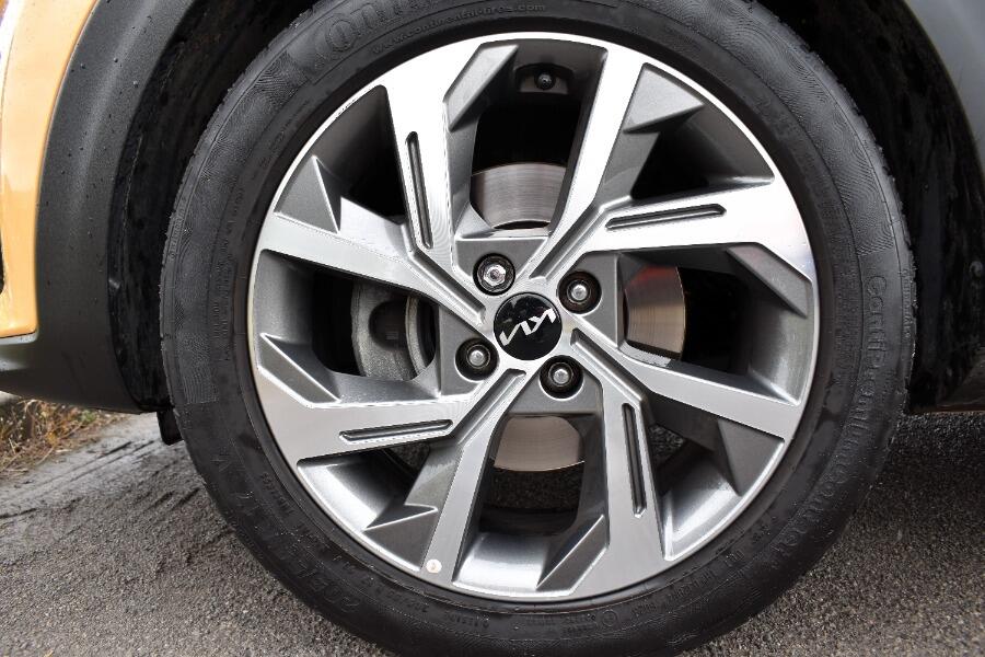 Used Kia Stonic 2024 for sale - 75781341: Photo 8