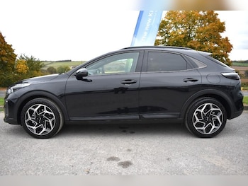 Used Kia XCeed 2025 for sale - 76260446: Photo