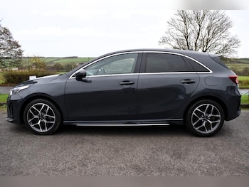 Used Kia Ceed 2021 for sale - 76538090: Photo