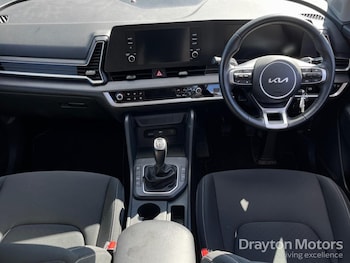 Used Kia Sportage 2023 for sale - 78947303: Photo