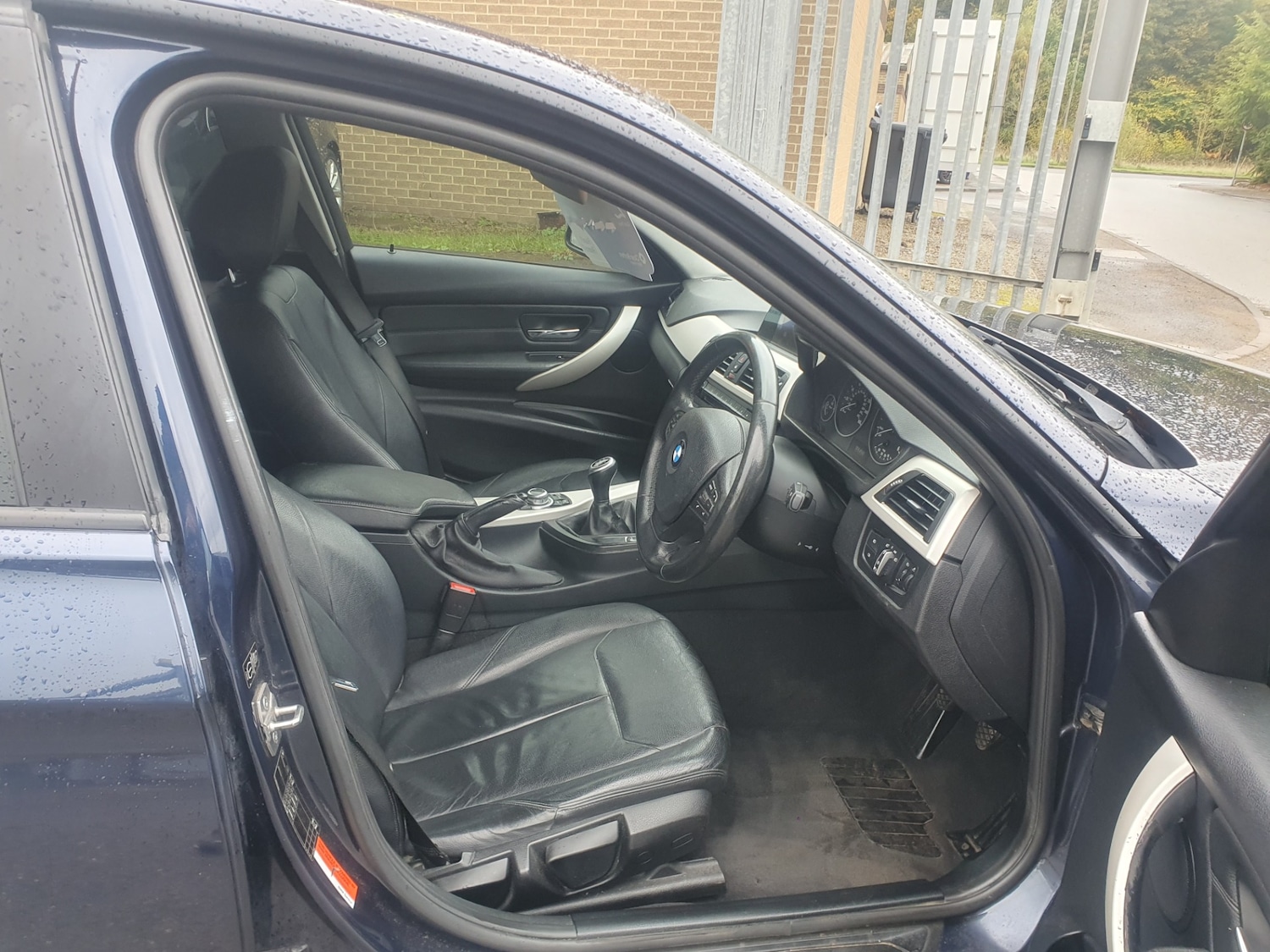 Used BMW 3 Series 2014 for sale - 76352584: Photo 11