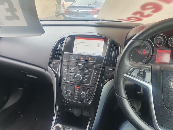 Used Vauxhall Astra 2015 for sale - 75625453: Photo 7