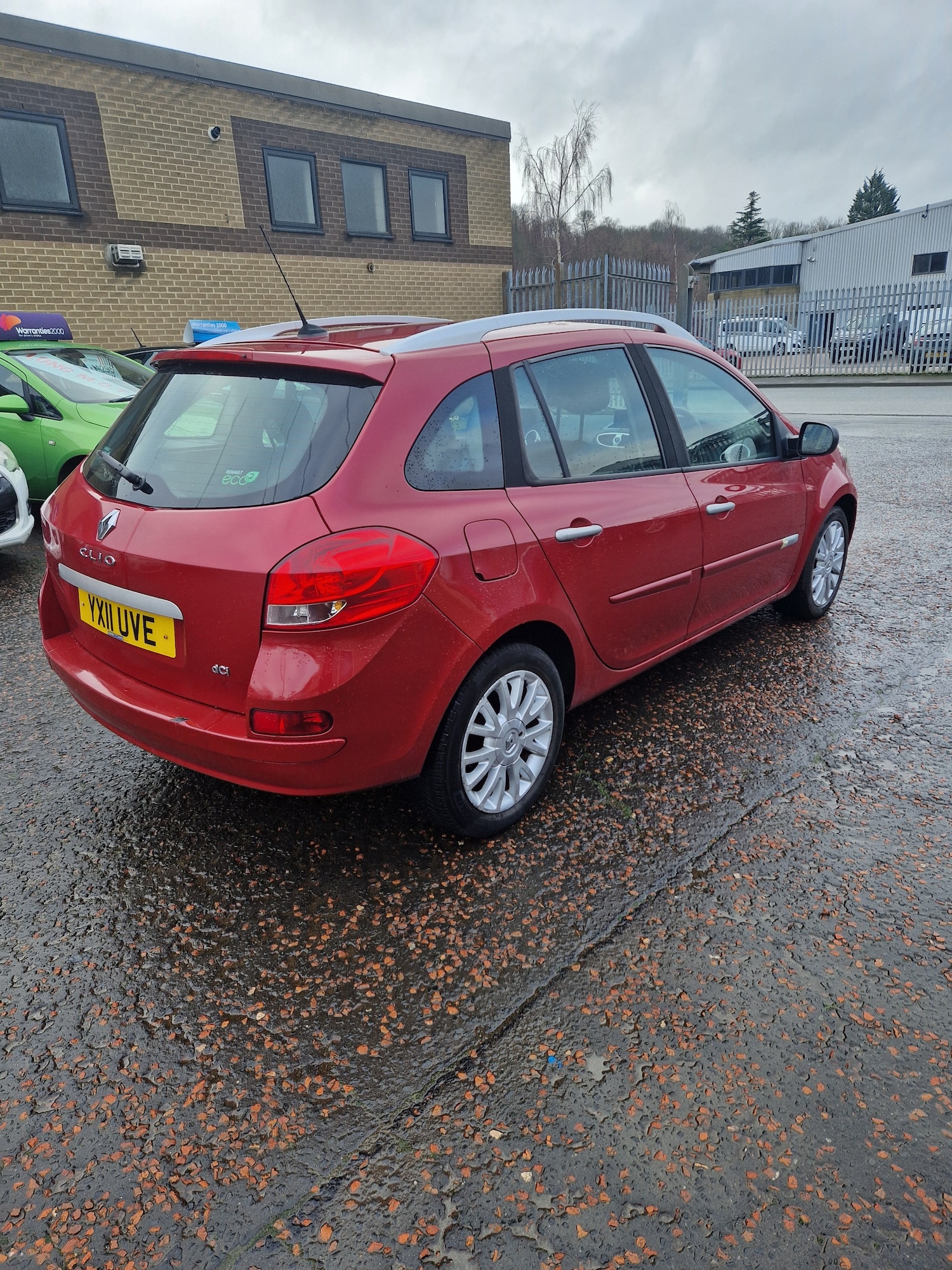 Used Renault Clio 2011 for sale - 77491038: Photo 4