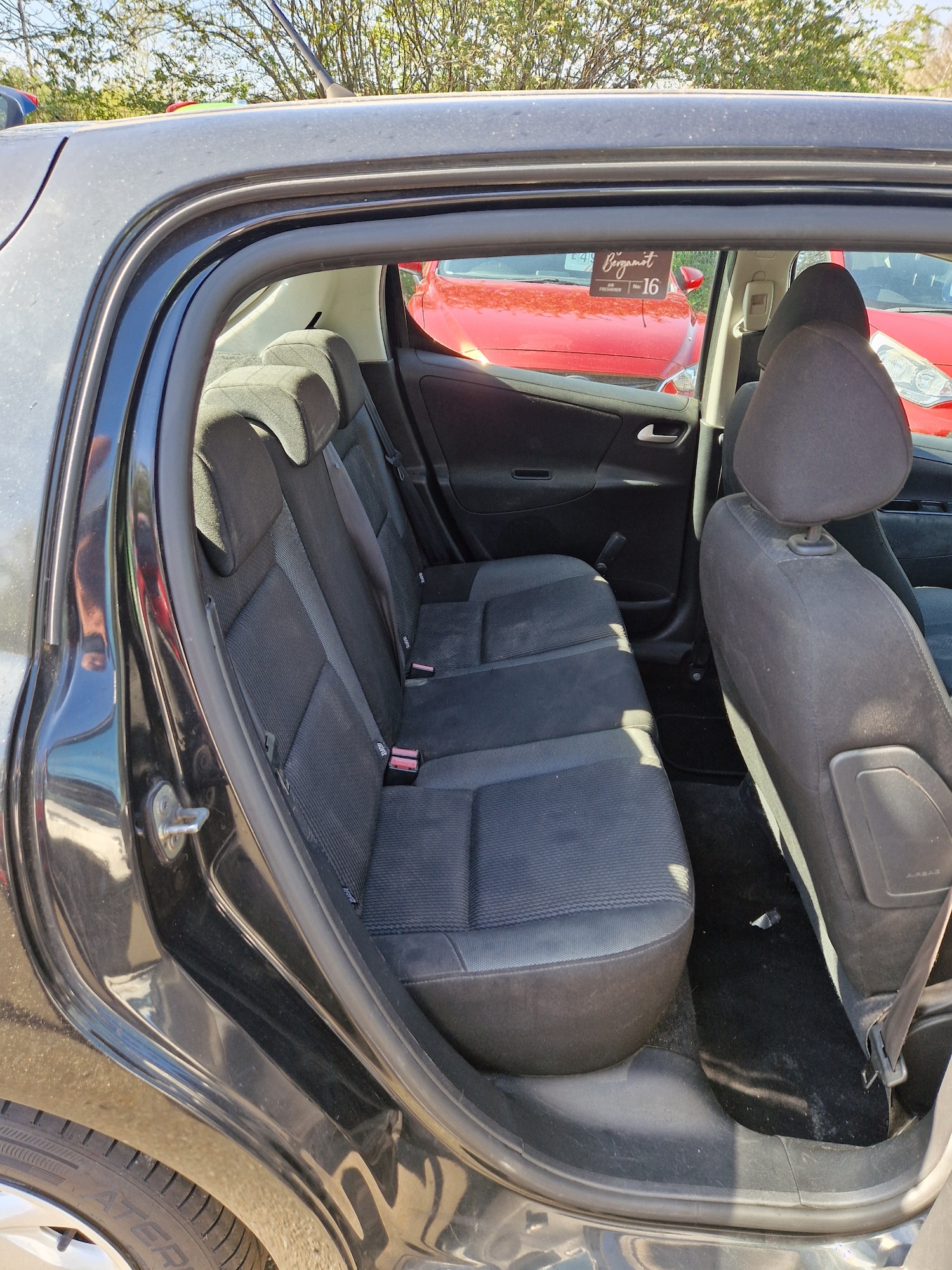 Used Peugeot 207 2012 for sale - 78152785: Photo 6