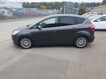 Used Ford C-Max 2015 for sale - 76352130: Photo