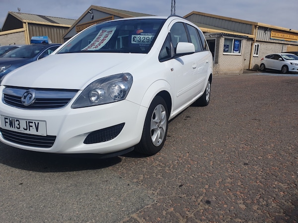 Used Vauxhall Zafira 2013 for sale - 75679878: Photo 3