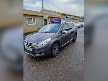 Used Peugeot 2008 2014 for sale - 77490775: Photo