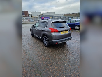 Used Peugeot 2008 2014 for sale - 77490775: Photo