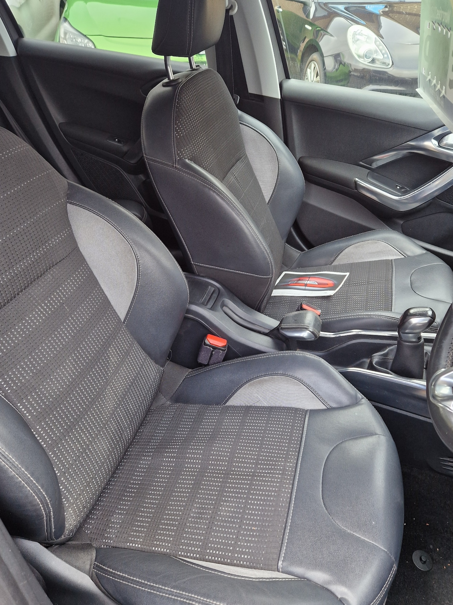 Used Peugeot 2008 2014 for sale - 77490775: Photo 8