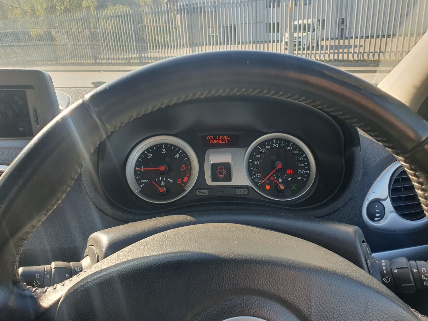 Used Renault Clio 2011 for sale - 76252452: Photo 13