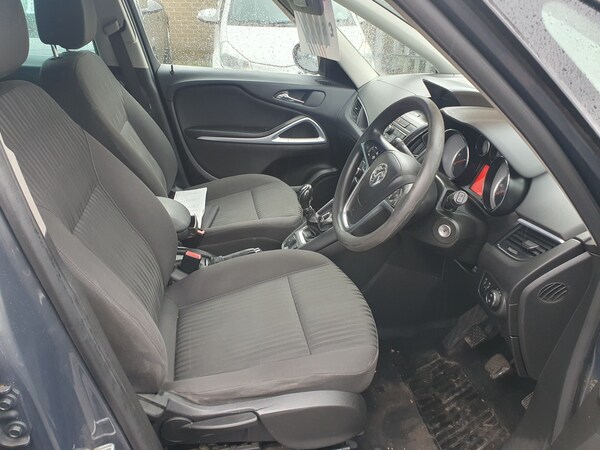 Used Vauxhall Zafira 2012 for sale - 76127533: Photo 23