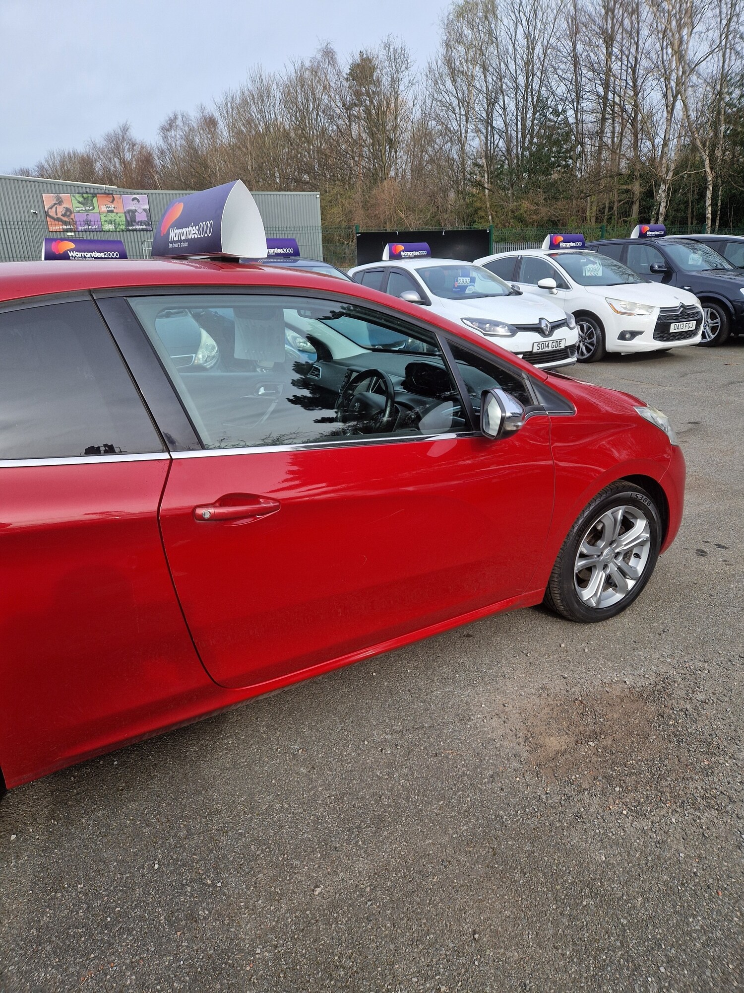 Used Peugeot 208 2014 for sale - 78149749: Photo 6