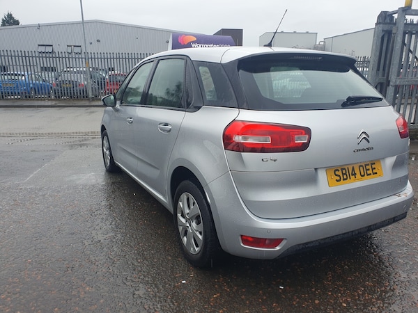 Used Citroen C4 Picasso 2014 for sale - 76126539: Photo 5