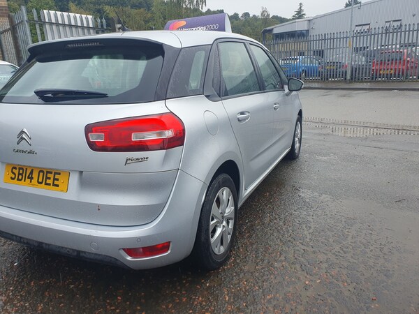 Used Citroen C4 Picasso 2014 for sale - 76126539: Photo 6