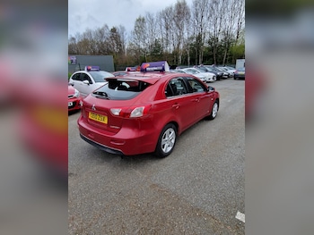 Used Mitsubishi Lancer 2010 for sale - 78149939: Photo