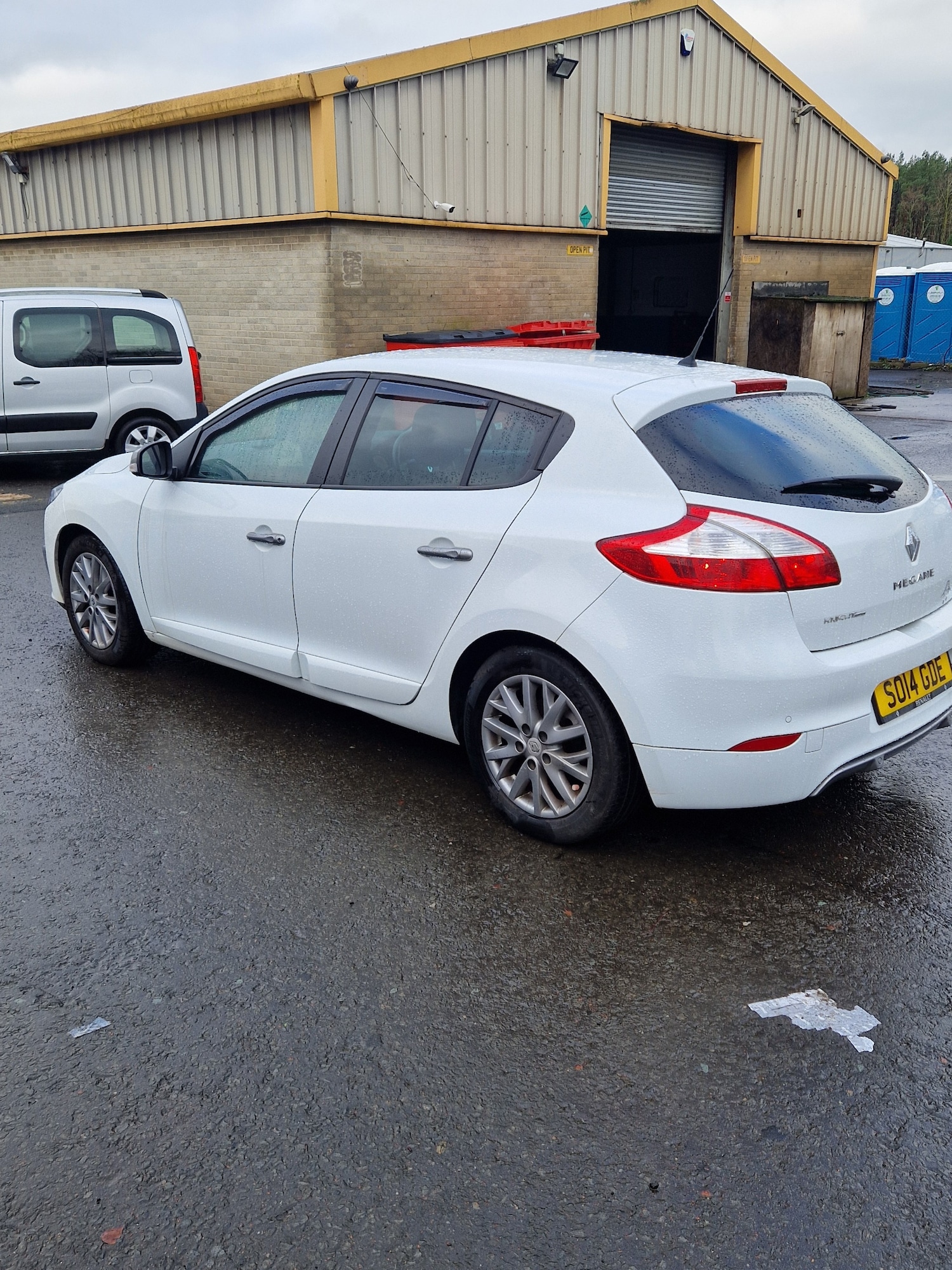 Used Renault Megane 2014 for sale - 77490785: Photo 3