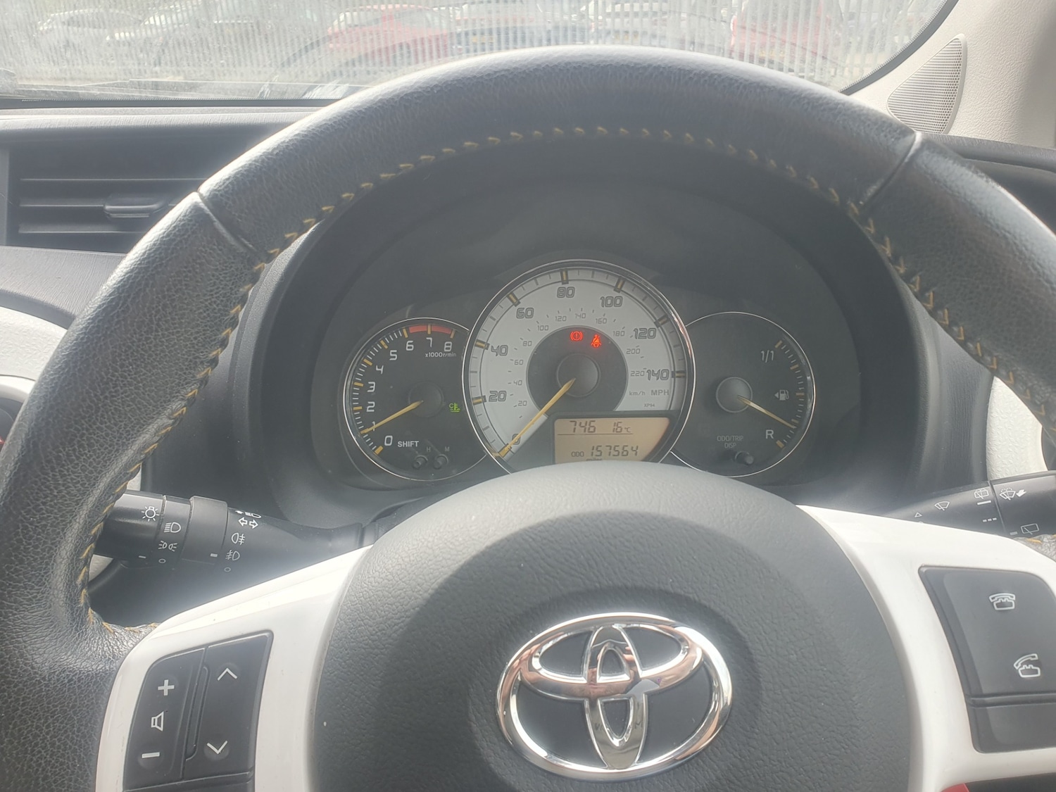 Used Toyota Yaris 2013 for sale - 76120130: Photo 12