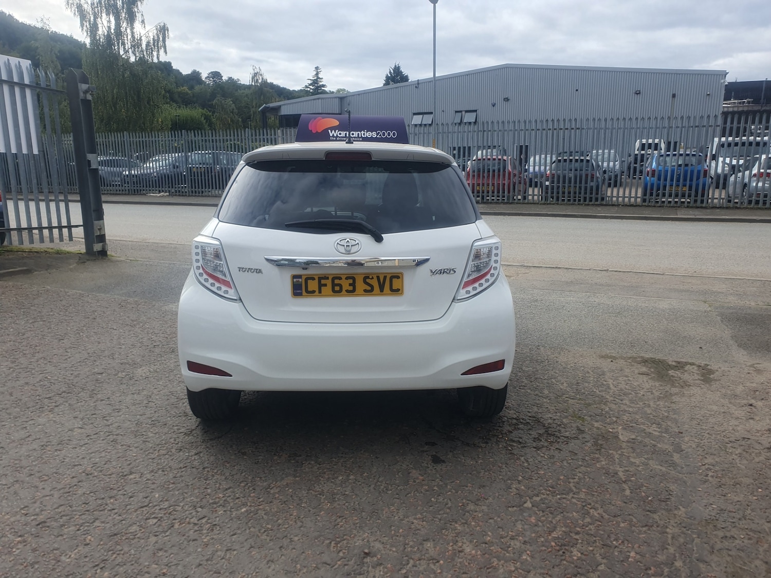 Used Toyota Yaris 2013 for sale - 76120130: Photo 7