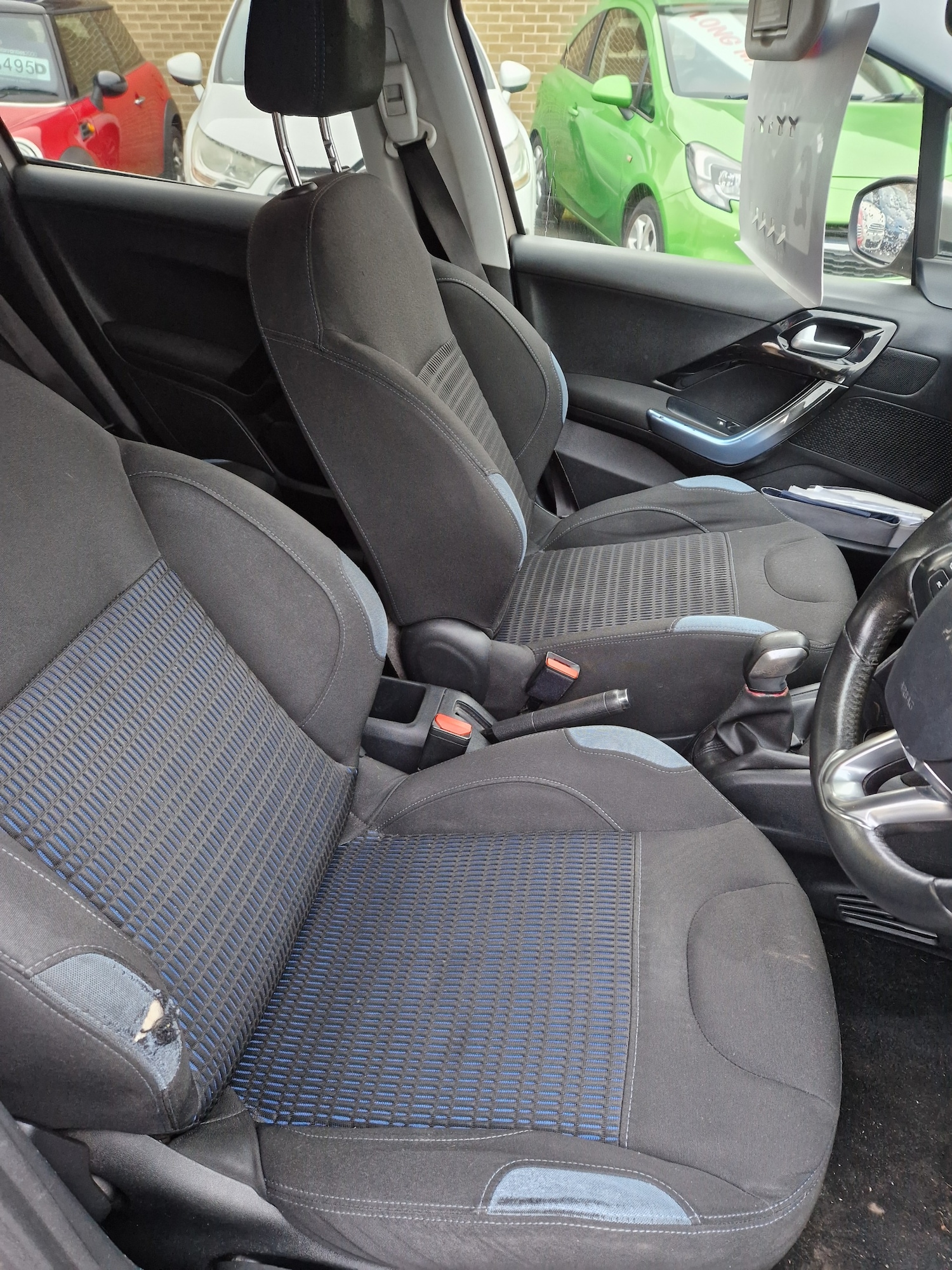 Used Peugeot 208 2013 for sale - 77491808: Photo 7