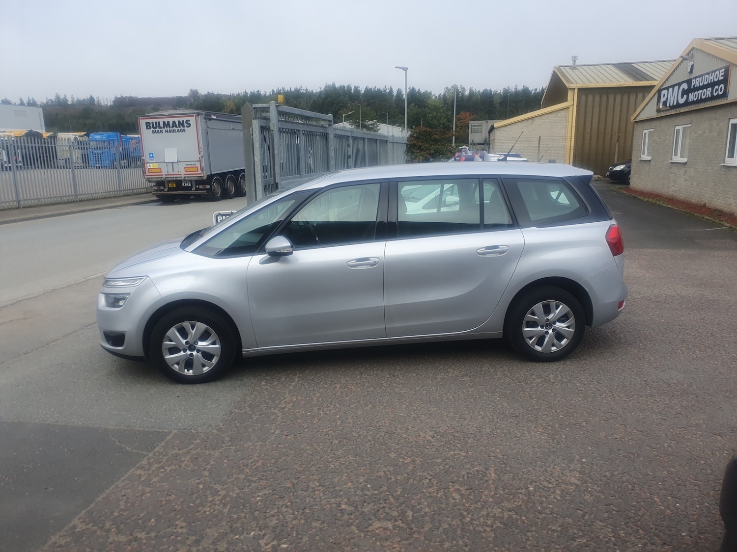 Used Citroen C4 Grand Picasso 2015 for sale - 76252411: Photo 4