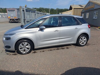 Used Citroen C4 Picasso 2014 for sale - 75683232: Photo