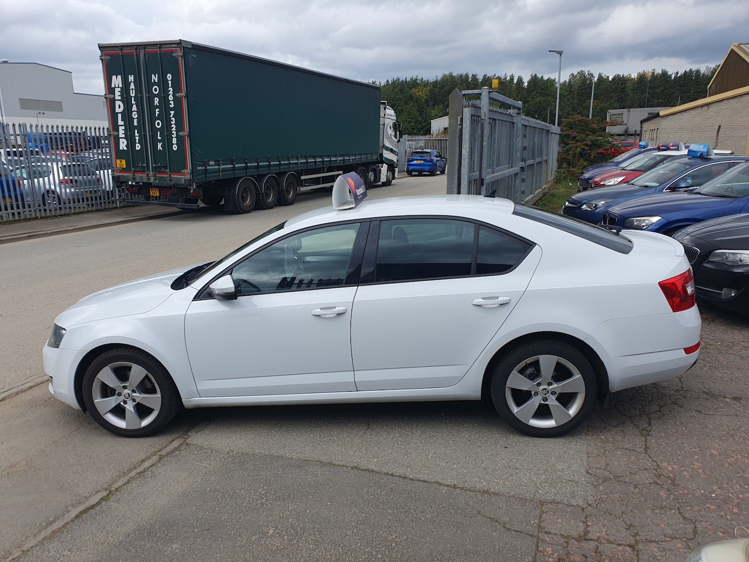 Used Skoda Octavia 2016 for sale - 76181616: Photo 4