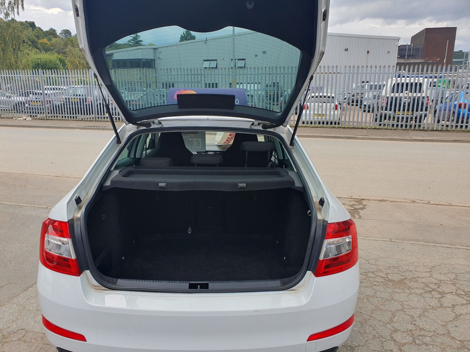 Used Skoda Octavia 2016 for sale - 76181616: Photo 8