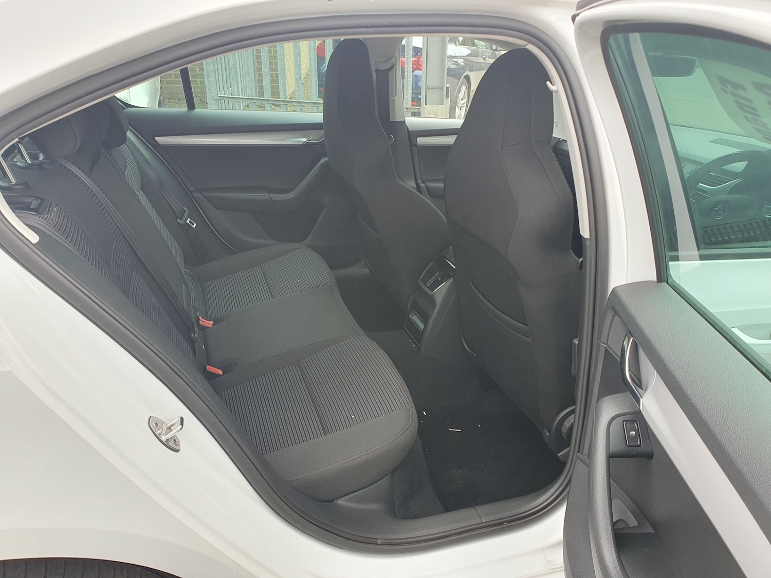 Used Skoda Octavia 2016 for sale - 76181616: Photo 9