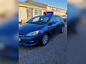 Used Vauxhall Astra 2015 for sale - 77556781: Photo