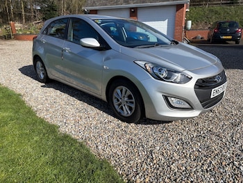 2014 (63) - 1.6 Active 5dr Auto
