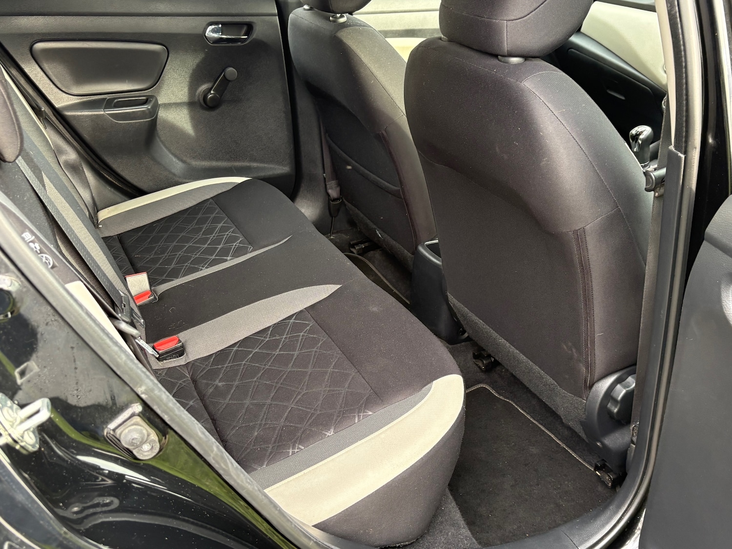 Used Nissan Micra 2017 for sale - 77553563: Photo 28