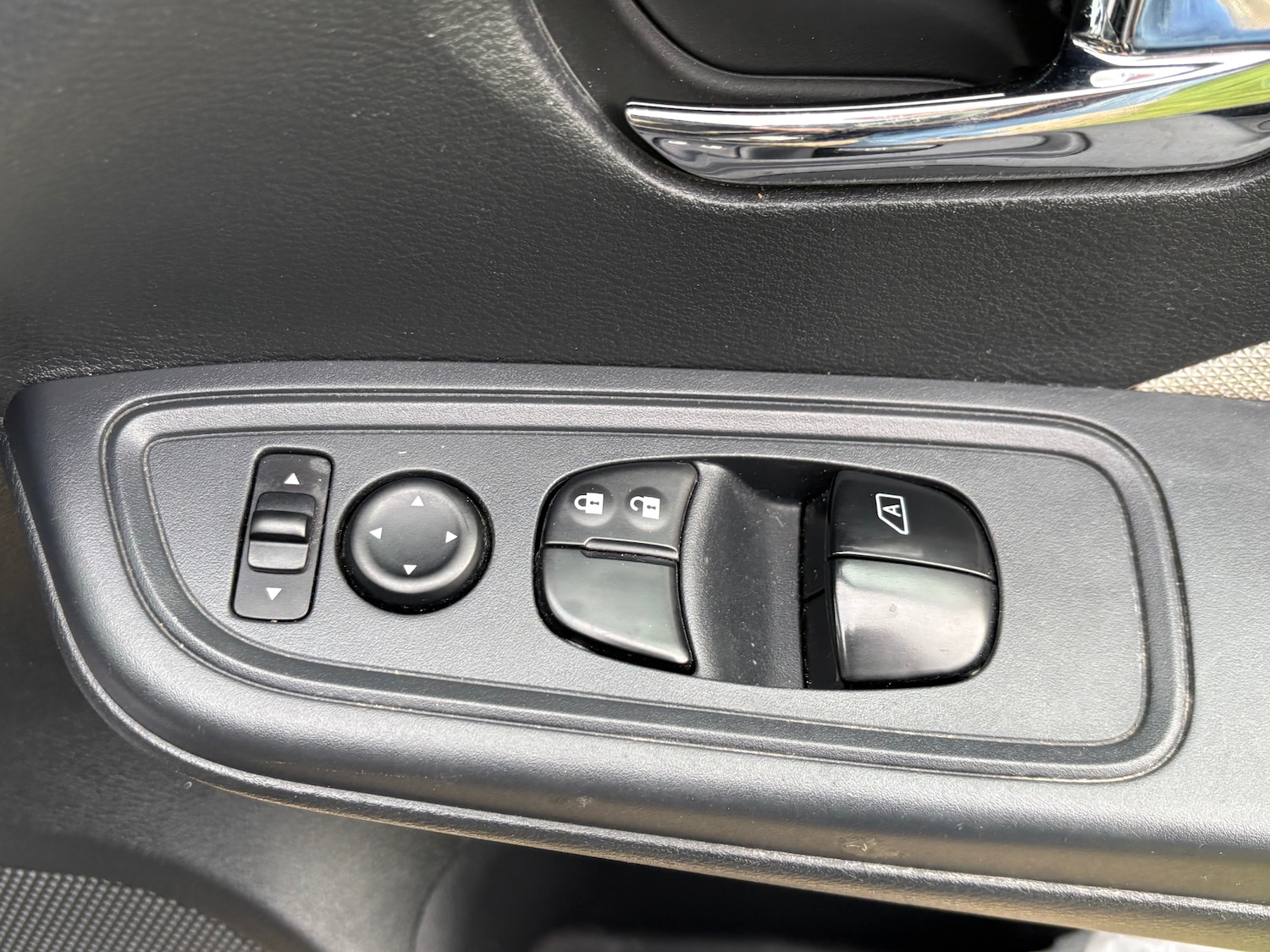 Used Nissan Micra 2017 for sale - 77553563: Photo 36