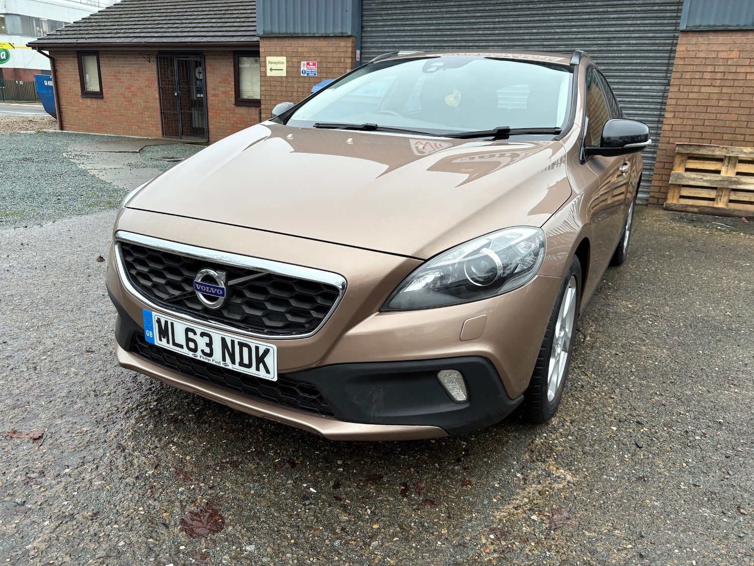 Used Volvo V40 2013 for sale - 77019510: Photo 16