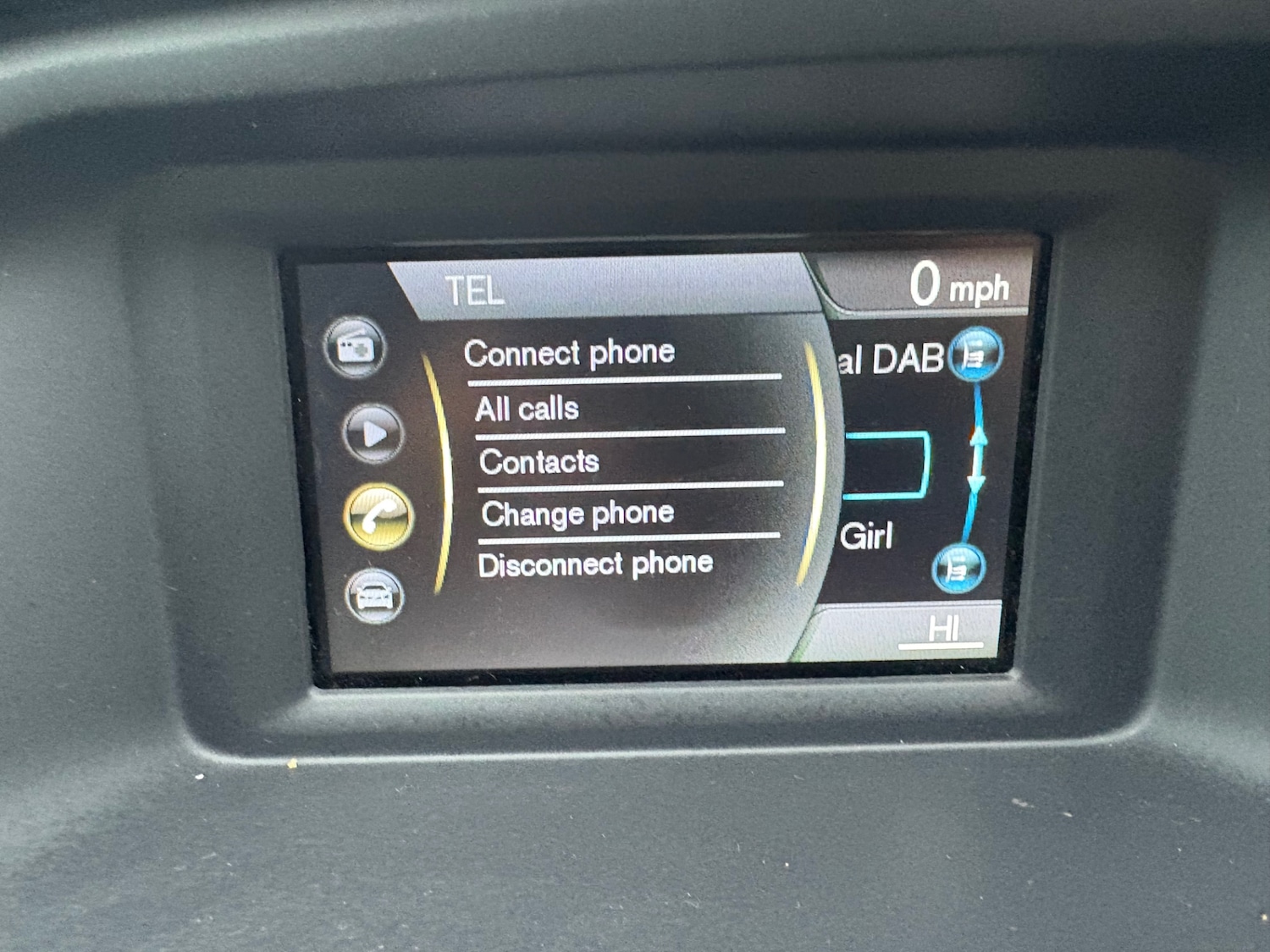 Used Volvo V40 2013 for sale - 77019510: Photo 33