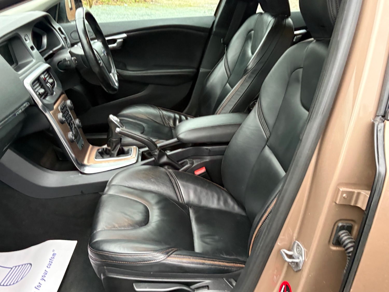 Used Volvo V40 2013 for sale - 77019510: Photo 34